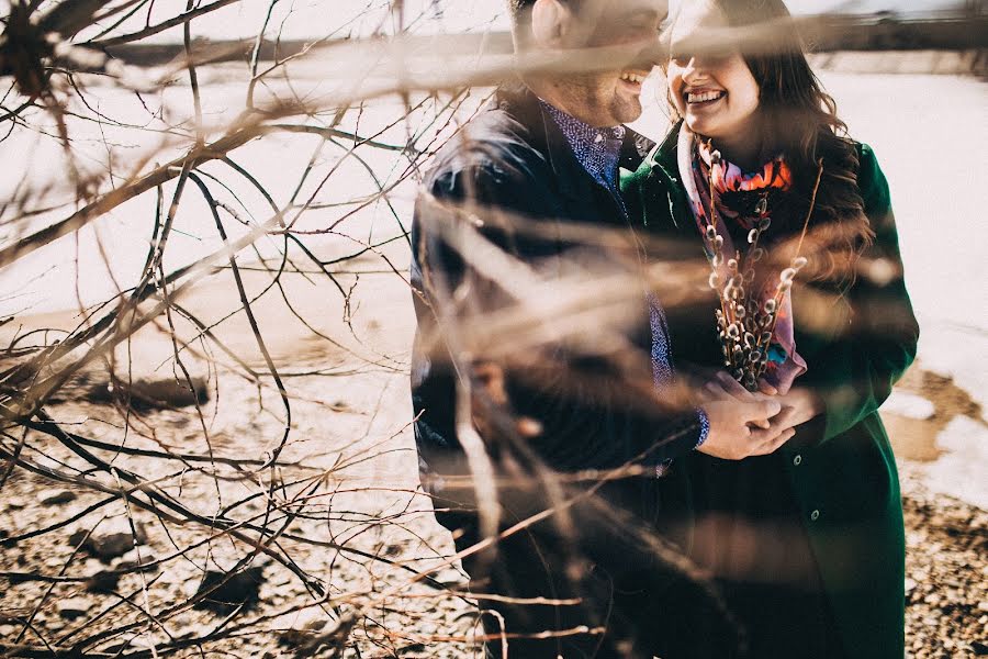 Fotografo di matrimoni Katya Kvasnikova (ikvasnikova). Foto del 17 aprile 2015