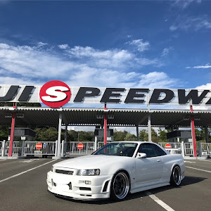 スカイライン GT-R BNR34