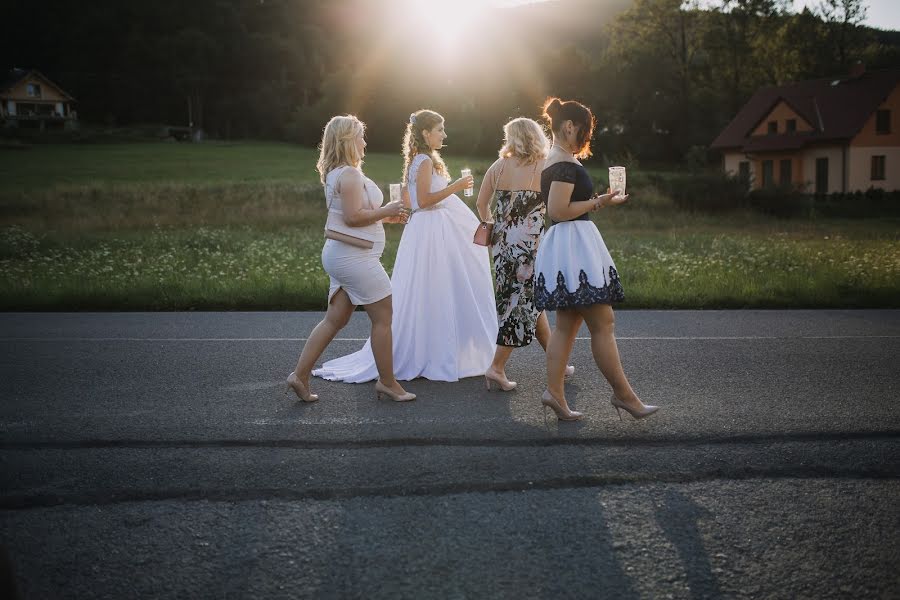 Fotografo di matrimoni Monika Kovářová (monikakovarova). Foto del 3 febbraio 2019