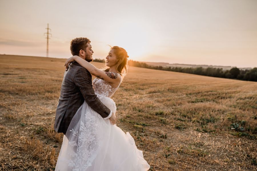 Fotografo di matrimoni Anna Svobodova (annasvobodova). Foto del 16 settembre 2018