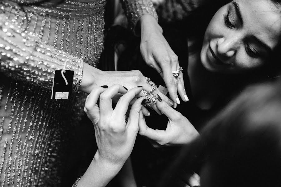 Fotografo di matrimoni Medina Garunova (nikki). Foto del 10 maggio 2017