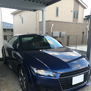 TT クーペ 2.0TFSI