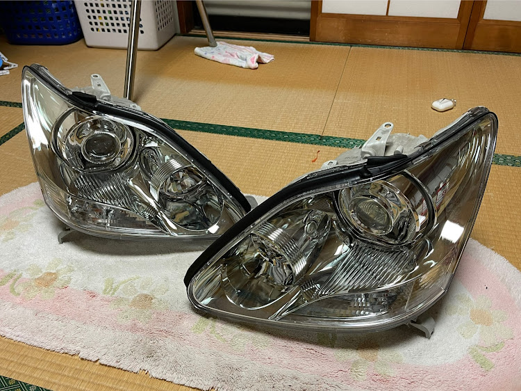 セルシオのヘッドライトレンズ新品・透明すぎてワロタに関するカスタム事例の投稿画像2枚目