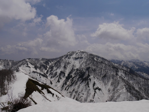 芦倉山