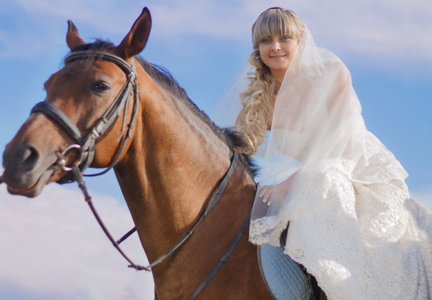 Fotografo di matrimoni Olga Kolmak (olgakolmak). Foto del 8 ottobre 2015