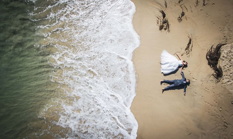 Wedding photographer Voilà Estudios (caliatria). Photo of 18 June 2019