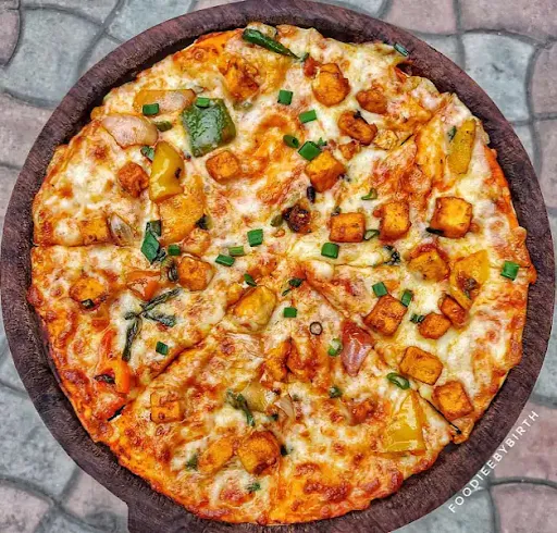 Tandoori Chicken Pizza