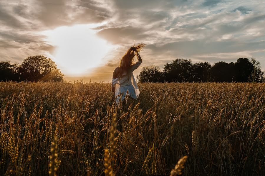 Fotografo di matrimoni Lyubov Pogodina (armastus). Foto del 7 settembre 2018