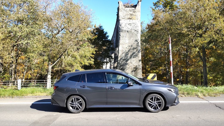 レヴォーグのSUBARU・スバル好きと繋がりたい・レヴォーグ乗りと仲良くなりたい・レヴォーグ・今年もよろしくお願いしますに関するカスタム事例の投稿画像4枚目