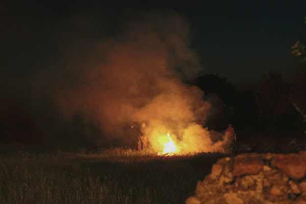 fuochi in campagna del venerdì santo di Isashot