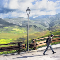 Verso i monti Sibillini di 