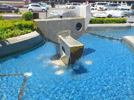 噴水 Water Fountain