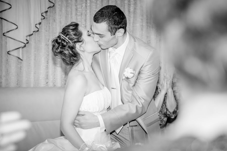 Photographe de mariage Anastasiya Leonteva (aleonteva). Photo du 21 mars 2014