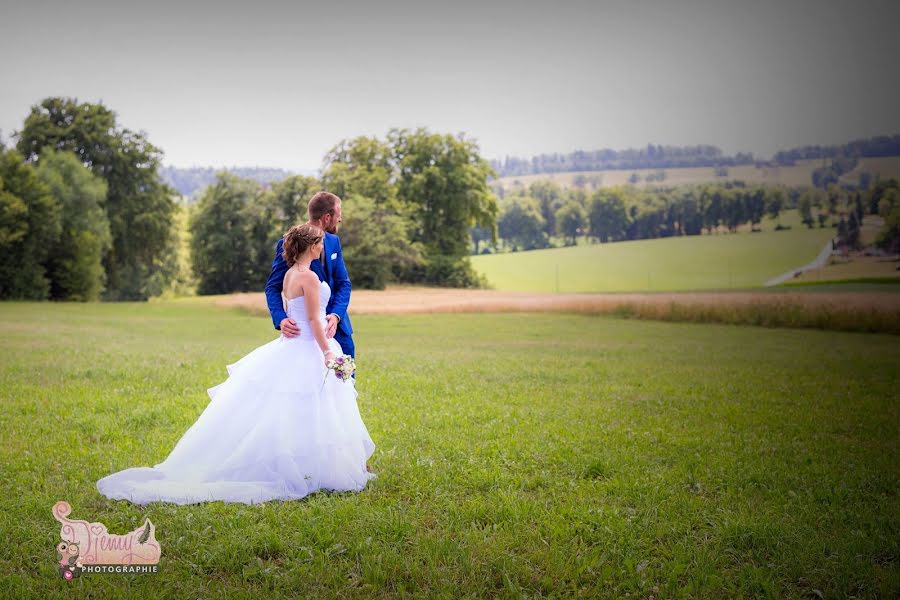 Photographe de mariage Djemila Besuchet (besuchet). Photo du 10 mars 2019