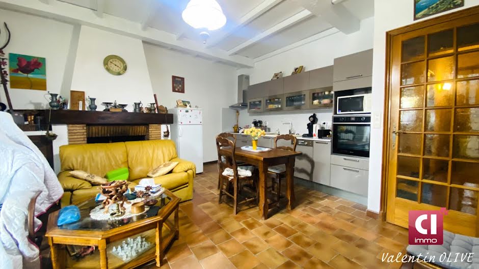 Vente maison 6 pièces 124 m² à La Roquebrussanne (83136), 332 000 €