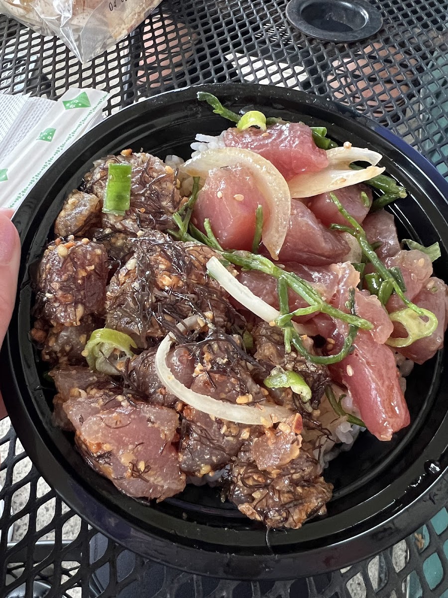 GF Poke (Limu Kukui & Plain Ahi on right)