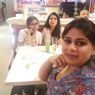 Garima Nagpal at QD's Restaurant, Laxmi Nagar,  photos