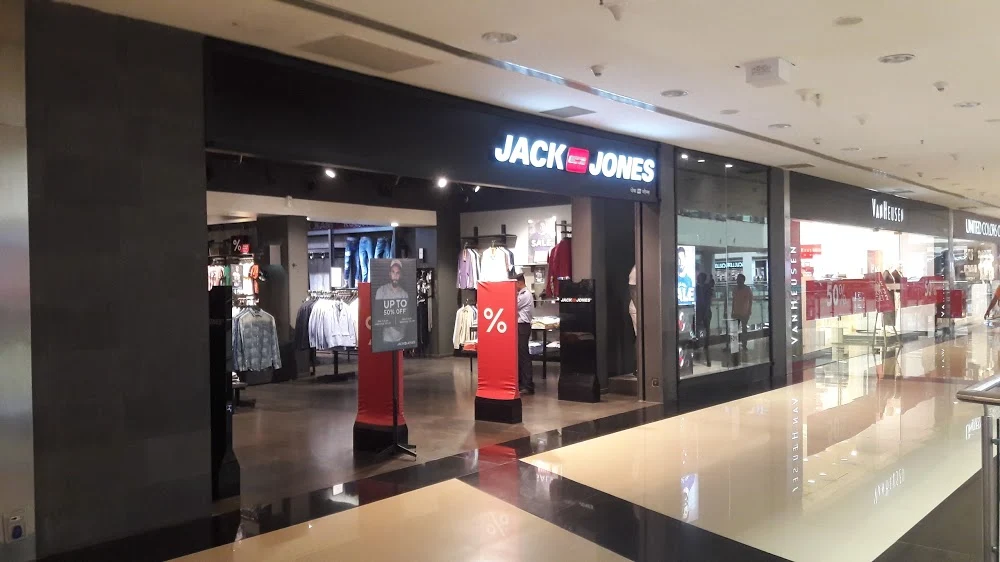 Jack & Jones, Malad - Men's Wear - Infiniti Mall - Shopping Mall in Mumbai