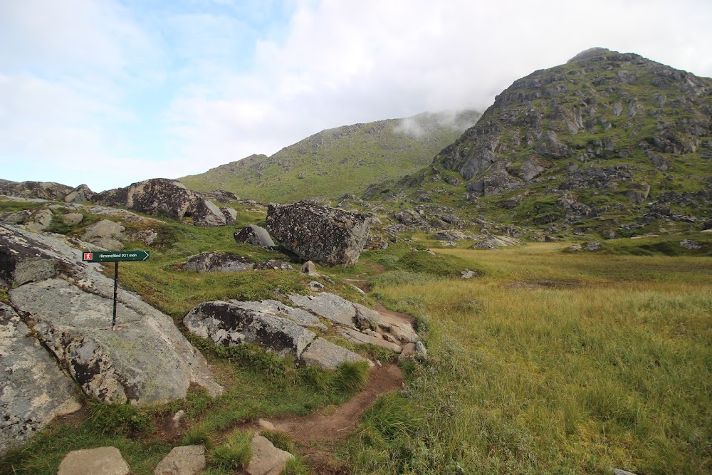 Достижение Hygge (острова Senja, Vesteralen и Lofoten в июле-августе 2019)