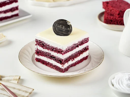 Red Velvet Pastry