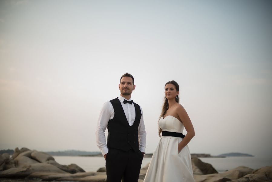 Fotógrafo de casamento Athanasios Mpampakis (studio31). Foto de 22 de janeiro 2020