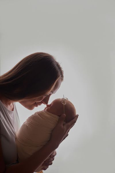 Wedding photographer Alena Duplyakova (babygallery). Photo of 1 February 2023