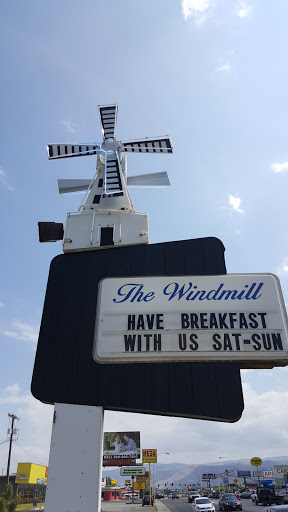 The Windmill Wenatchee