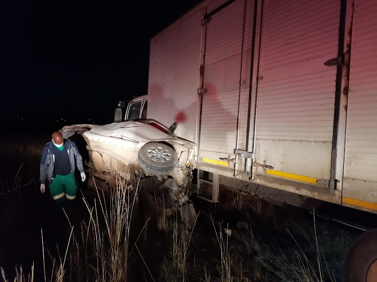 A first responder at the scene of a head-on collision on the N2 highway in the Eastern Cape near Butterworth which left 7 people dead on Saturday.