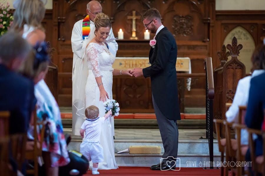 Fotógrafo de bodas Steve (steveandtaniaph). Foto del 2 de julio 2019