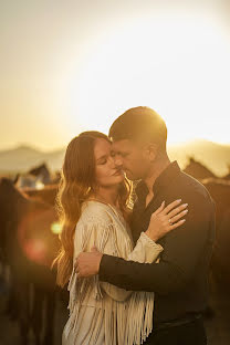 Fotógrafo de casamento Julia Ganch (juliaganch). Foto de 25 de fevereiro 2023