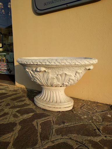 L'Antico Vaso Andava Portato in Salvo