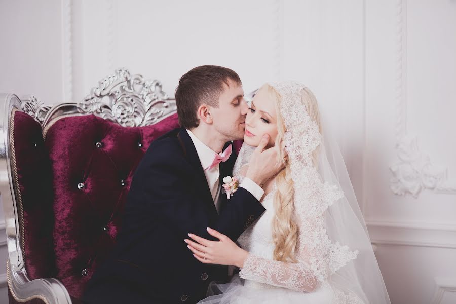 Wedding photographer Anastasiya Guryanova (birdmystery1984). Photo of 22 June 2016