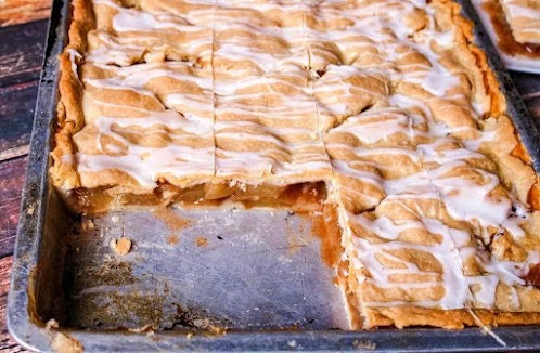 Apple Slab Pie