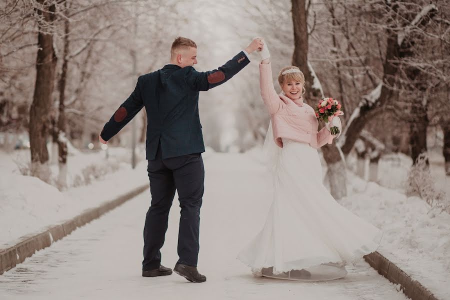 Hochzeitsfotograf Alla Mikityuk (allawed). Foto vom 2. März 2019