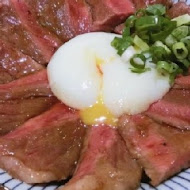 滿燒肉丼食堂