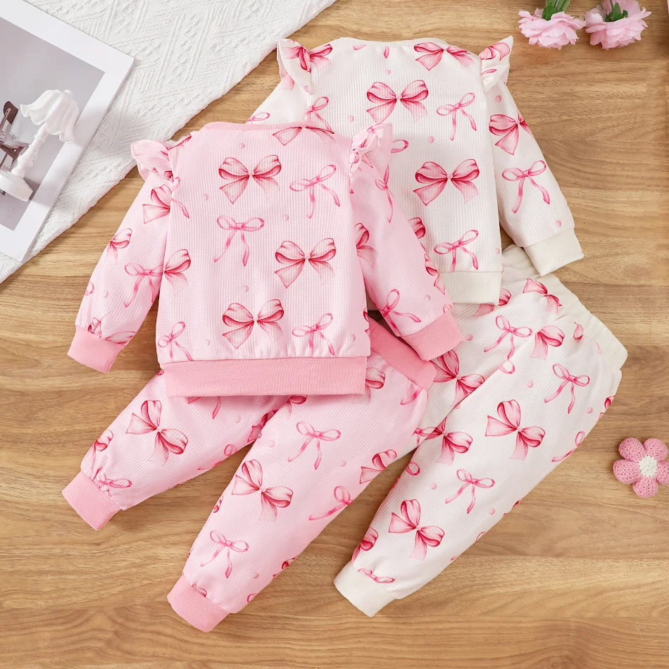 Baby's schattige vlinderprint sweater broek set, ideaal voor de kleine. Comfortabel, warm en modieus. Perfect voor dagelijks gebruik.