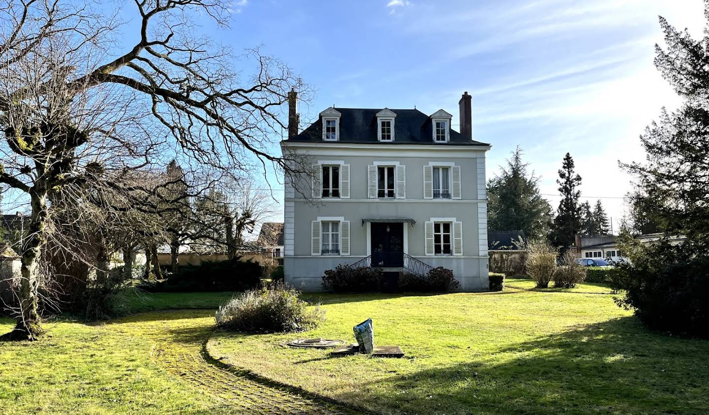 Property Nogent-sur-Vernisson