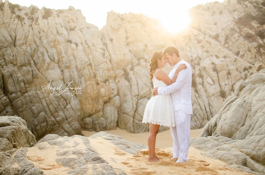 Fotografo di matrimoni Angel Zarazua (angelzarazua). Foto del 3 ottobre 2018