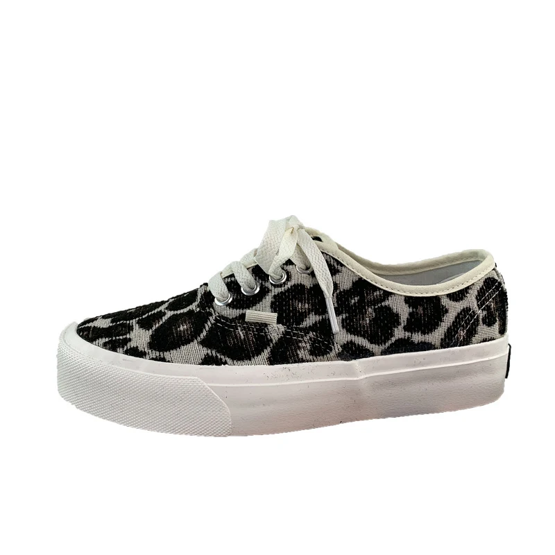 Title 4, Tênis casual coreano com estampa de leopardo, p...