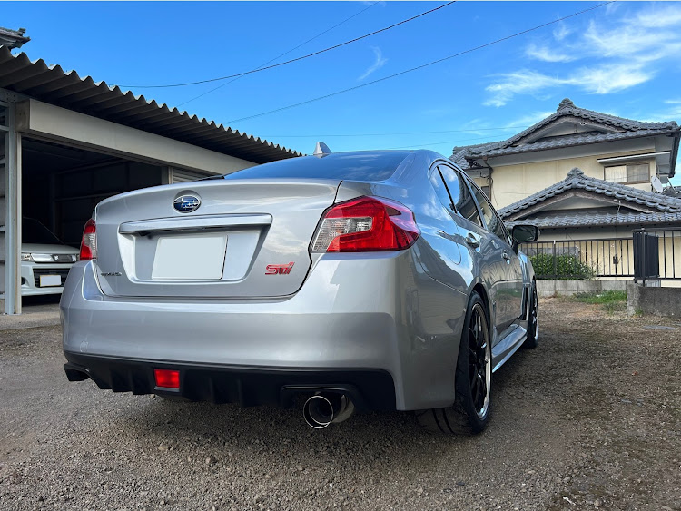 WRX STIのVAB・WRX STI・フジツボ(FUJITSUBO)・SUBARU・ジェームス下郡店に関するカスタム事例の投稿画像1枚目