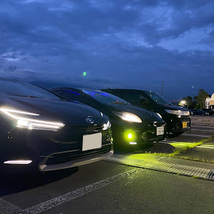 プリウス ZVW30