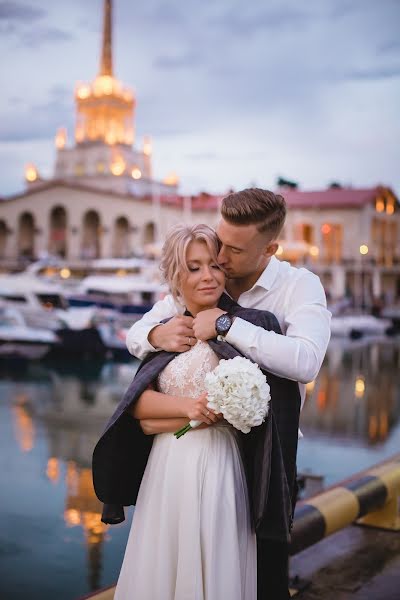 Fotógrafo de casamento Dmitriy Rey (dmitriyray). Foto de 5 de dezembro 2019