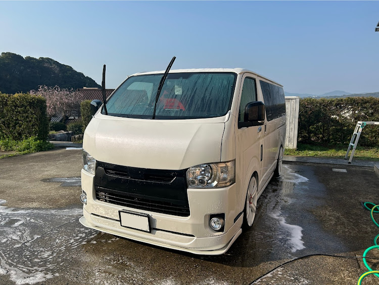 ハイエースバンの洒落屯車・ken1works.・洗車・コーヒータイム☕️・スイーツ男子に関するカスタム事例の投稿画像1枚目