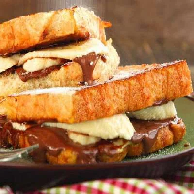 Nutella Banana Sandwich