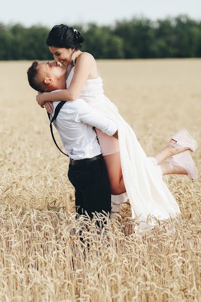 Wedding photographer Aleksandr Malysh (alexmalysh). Photo of 9 July 2019