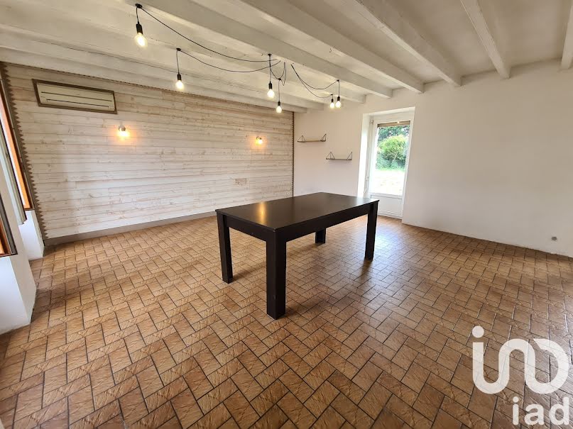 Vente maison 6 pièces 131 m² à Montréverd (85260), 178 000 €