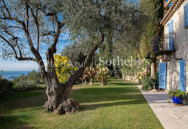 Villa avec piscine et jardin 10