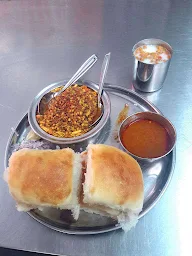 Bhadait Misal photo 1