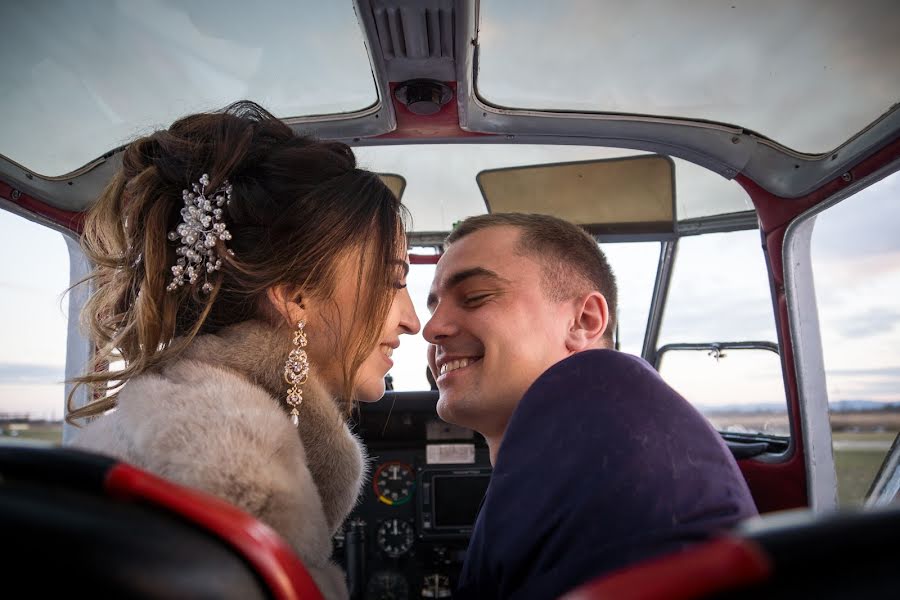 結婚式の写真家Fedor Podgurskiy (theodorsunray)。2018 1月28日の写真