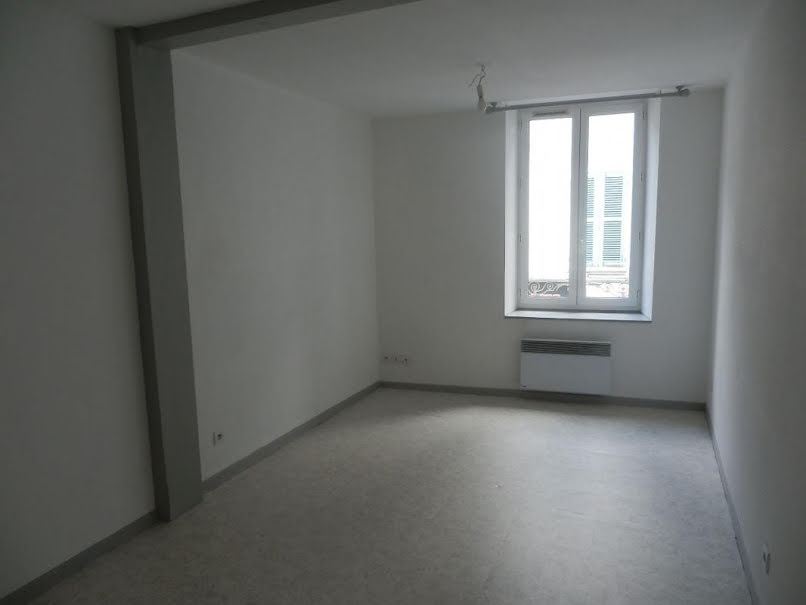 Vente appartement 2 pièces 40 m² à Saint-Marcellin (38160), 52 000 €